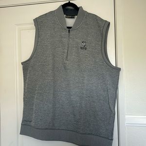 Under armour grey golf vest XXL. Never worn.